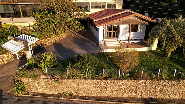 Casa com vista Praia da Lagoinha