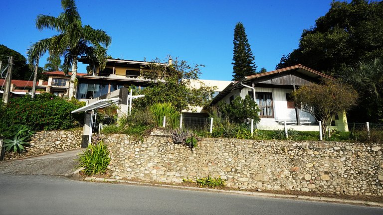 Casa com vista Praia da Lagoinha