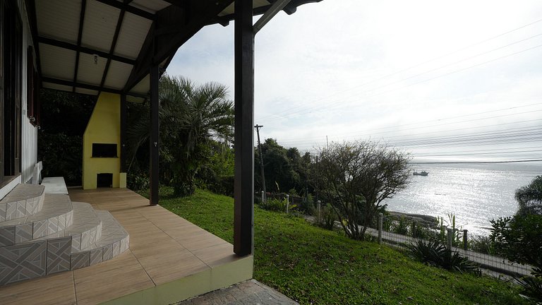 Casa com vista Praia da Lagoinha