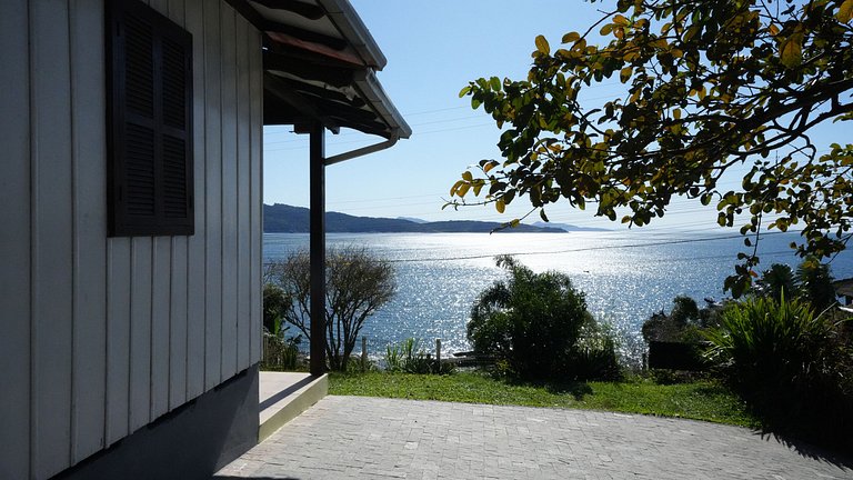 Casa com vista Praia da Lagoinha